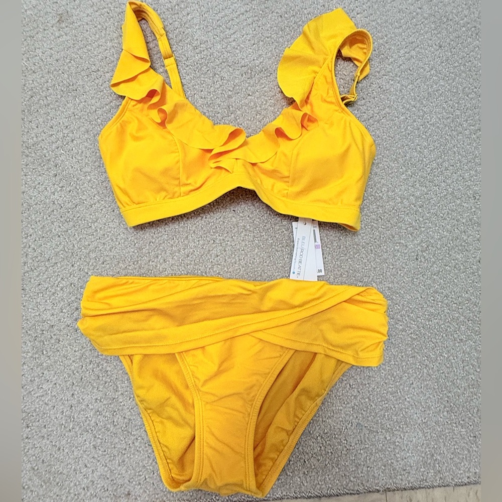 NWT BLEU ROD BEATTIE 2 PC RUFFLELICOUS TOP 38D & BOTTOM 10